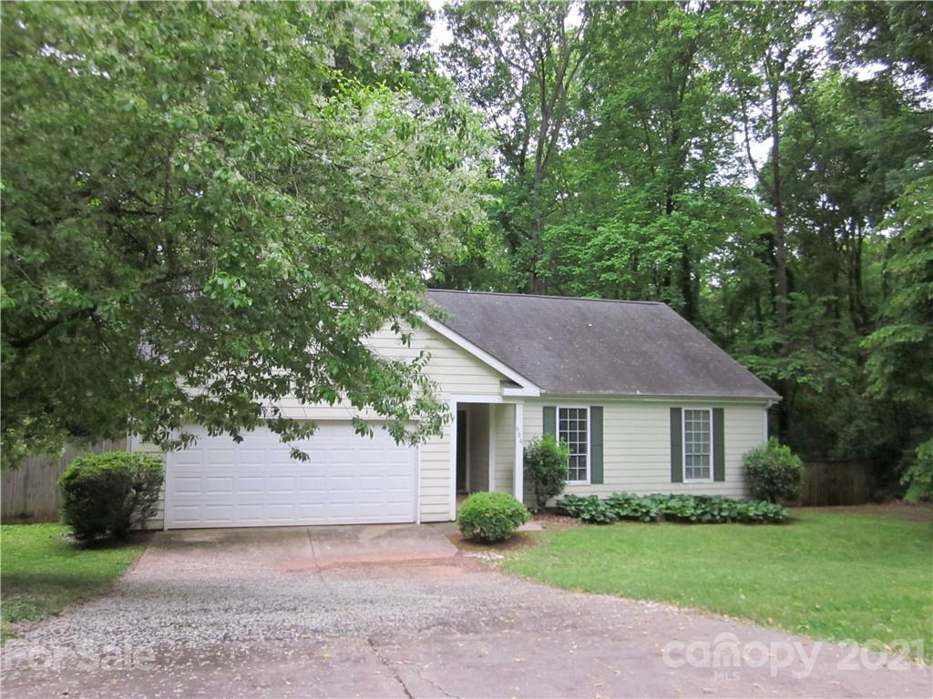 606 Canadice Rd., Huntersville, NC 28078