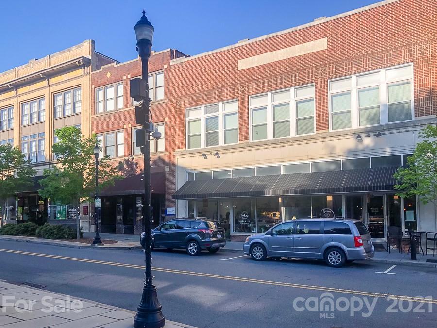 170 S South St. #203c, Gastonia, NC 28054