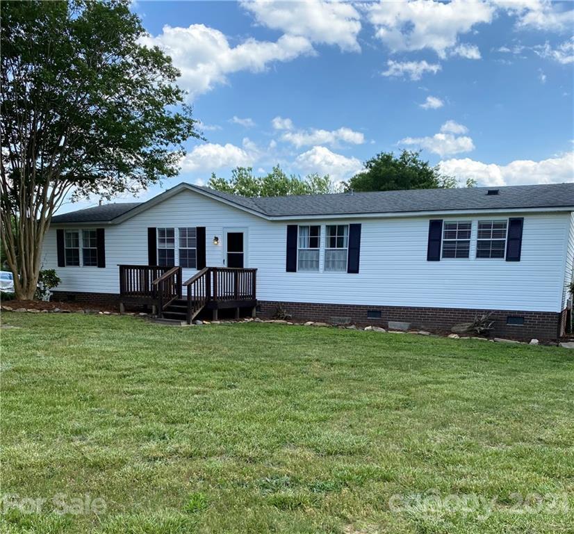 525 Goodwin Rd., Salisbury, NC 28146