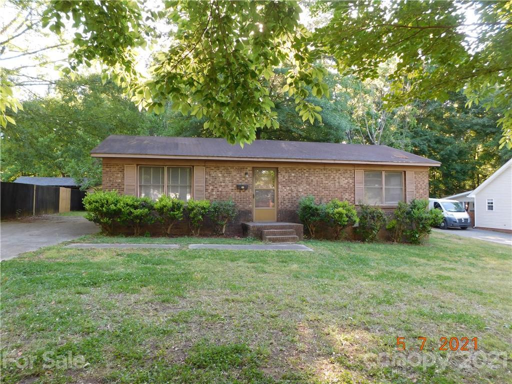 1703 Sells St., Monroe, NC 28110