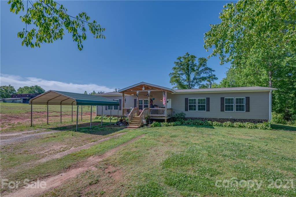 145 Mac Rd., Mooresboro, NC 28114