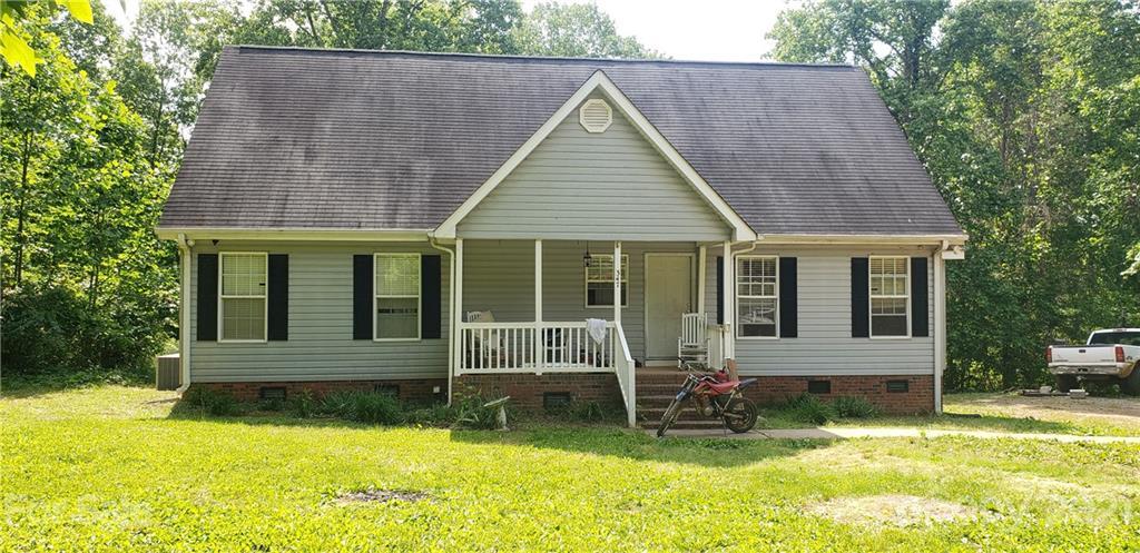 347 Cedar Brook Dr., Kannapolis, NC 28081