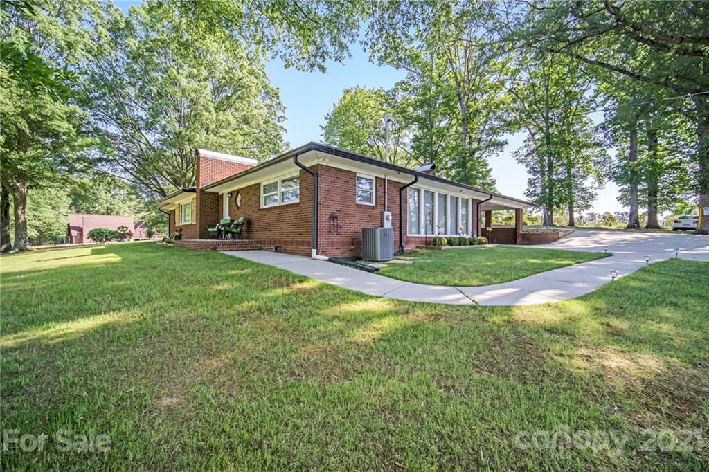 900 Irish Potato Rd., Concord, NC 28025