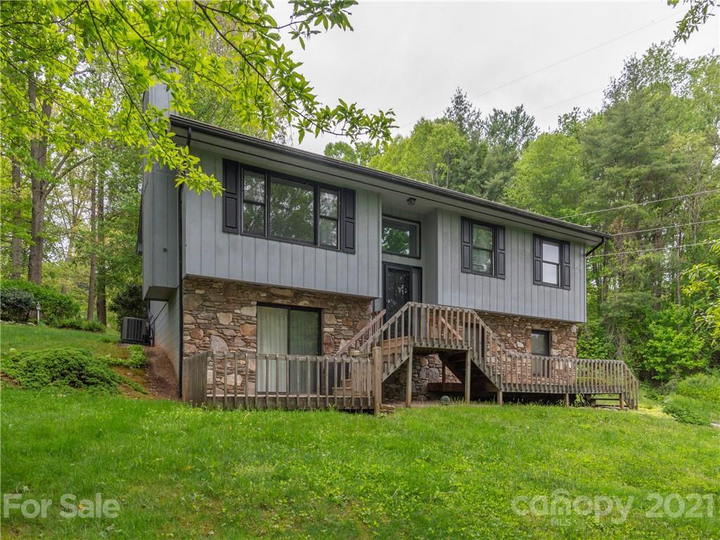 10 Brentwood Dr., Asheville, NC 28806