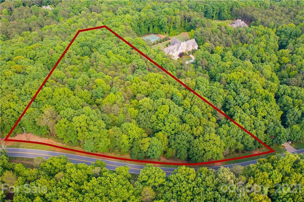 9224 Island Point Rd. #122, Charlotte, NC 28278