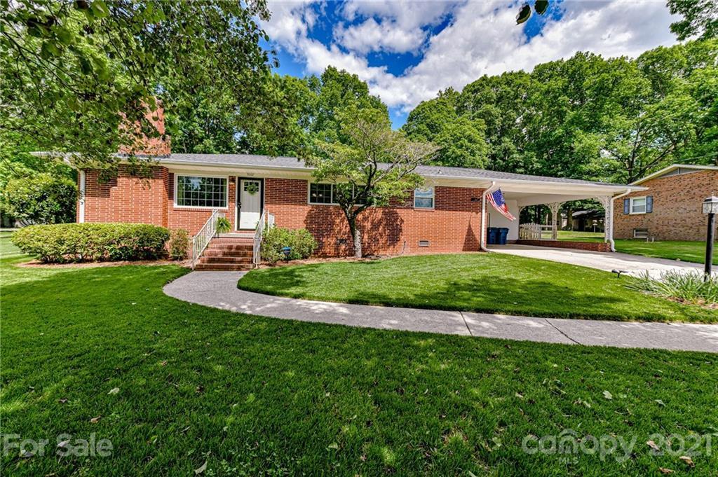 5662 Pagemont Rd., Kannapolis, NC 28081