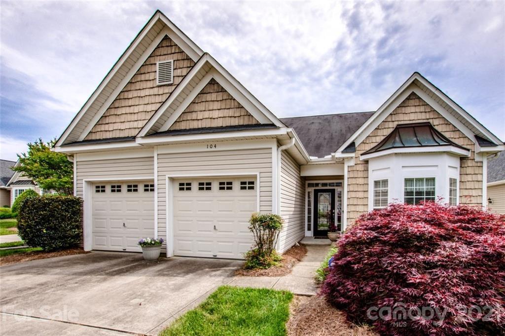 104 Ivy Creek Ln., Mooresville, NC 28115