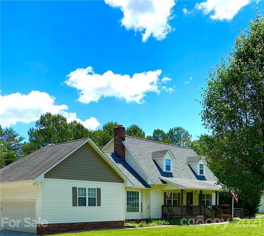 1015 Watson Ct., Mooresville, NC 28115