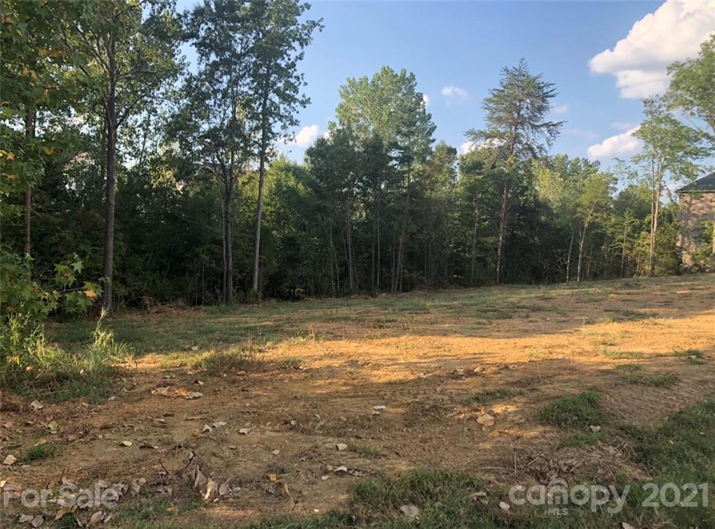 1310 Bershire Ln. #13, Charlotte, NC 28262