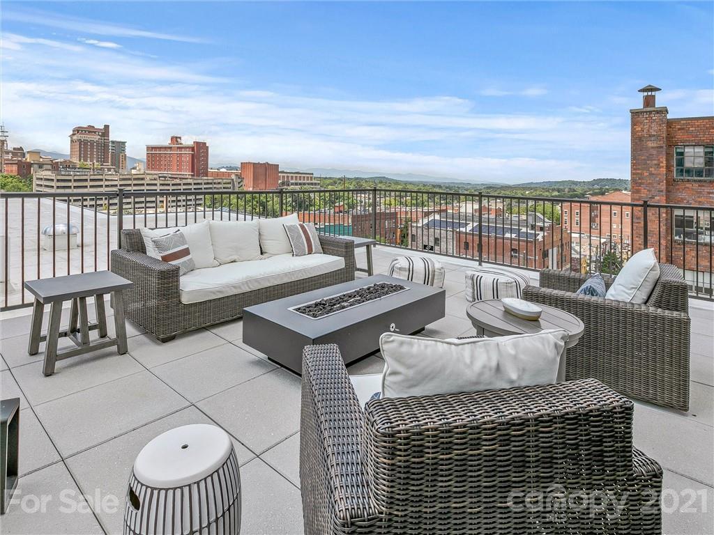 17 N Market St. #302, Asheville, NC 28801