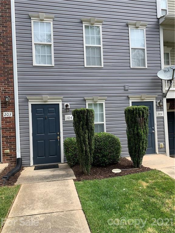 119 Steam Engine Dr. #104, Mooresville, NC 28115