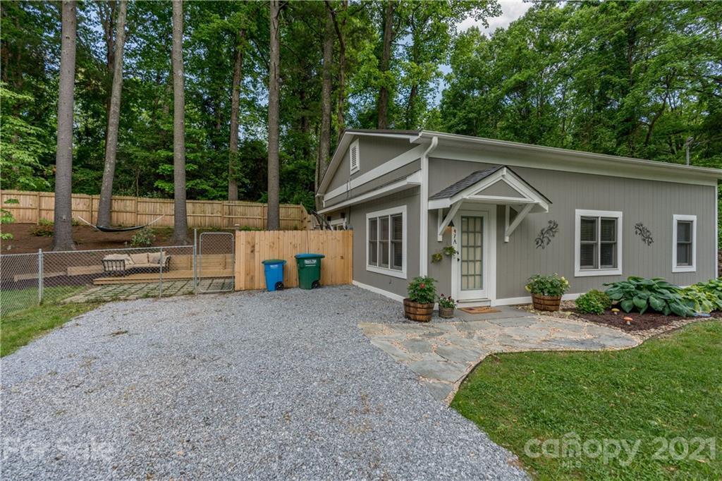 47 Fair Oaks Rd. #A, Arden, NC 28704