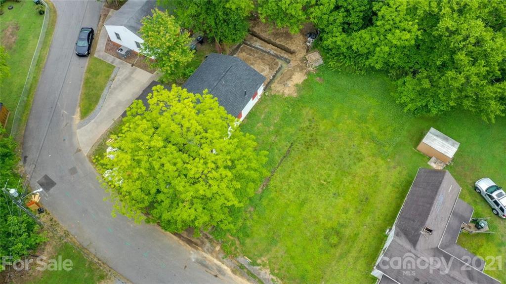 187 Chestnut Dr., Concord, NC 28025