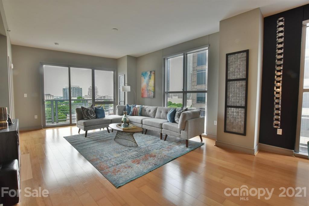 333 W Trade St. #1000, Charlotte, NC 28202