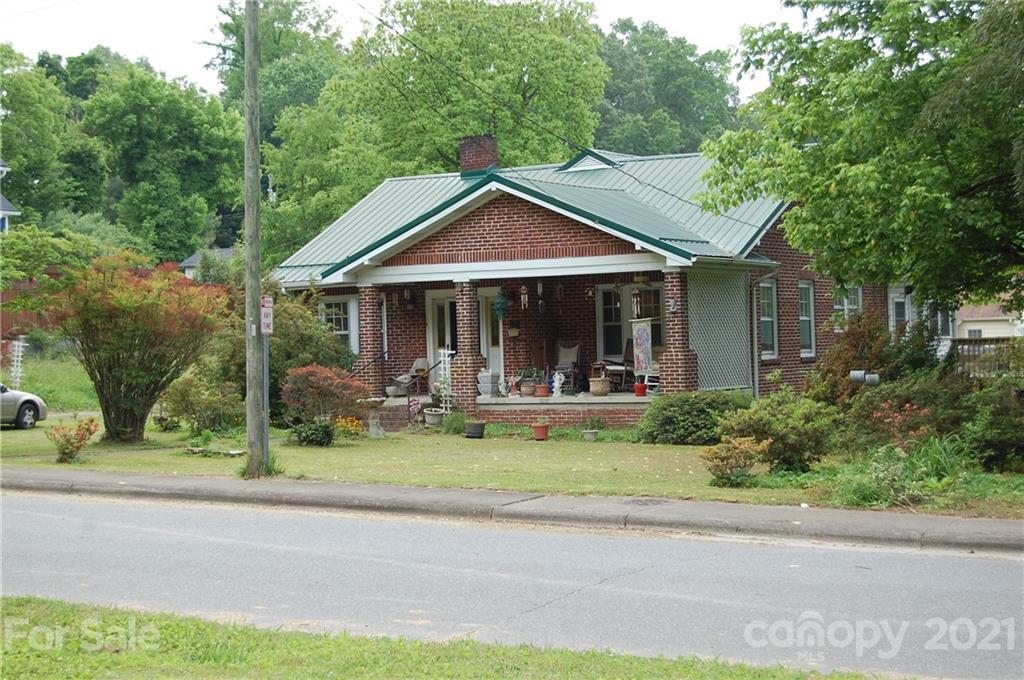 216 Spring St., Marion, NC 28752
