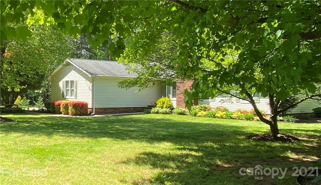 18825 Shearer Rd., Davidson, NC 28036