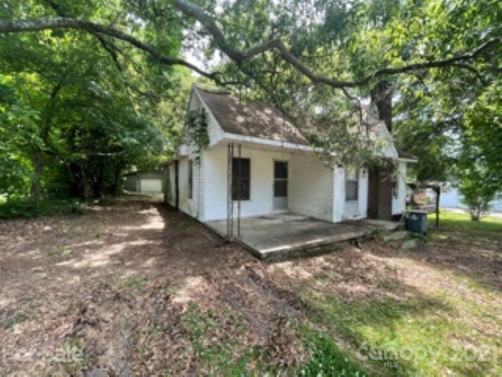 1008 Marie Ave., Kannapolis, NC 28083