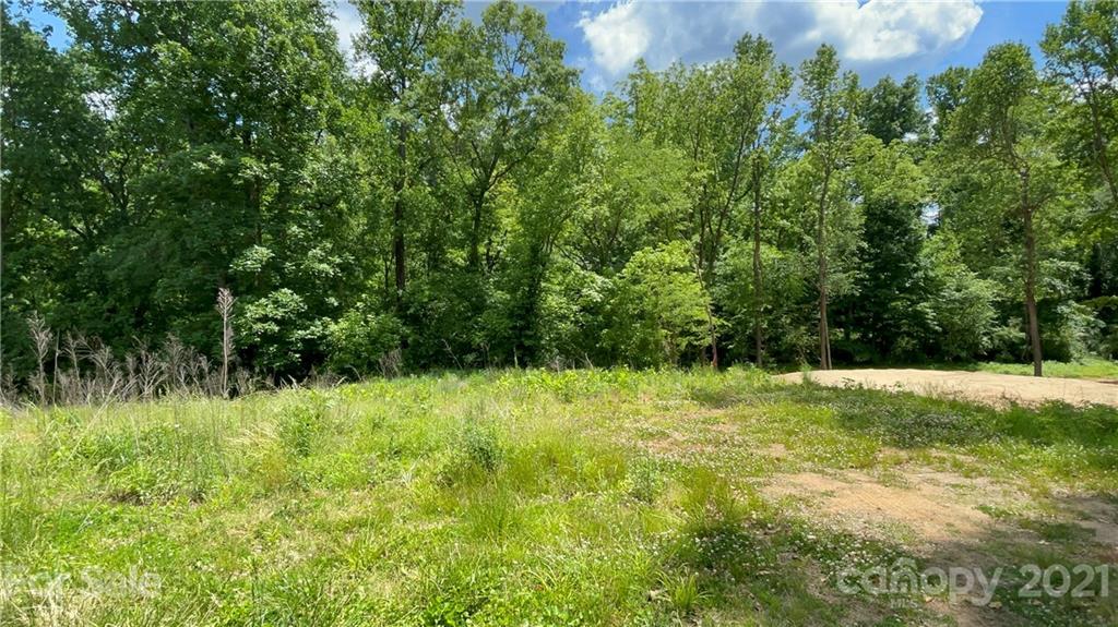 30 Meadowview Ave., Concord, NC 28027