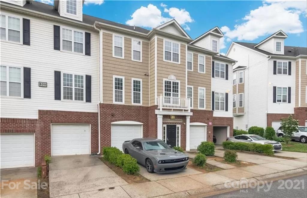 6327 Park Creek Dr., Charlotte, NC 28262