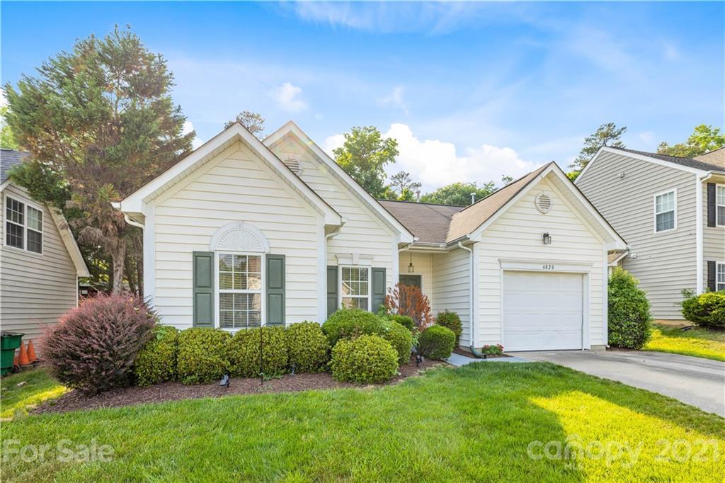 6820 Alydar Ct., Charlotte, NC 28216