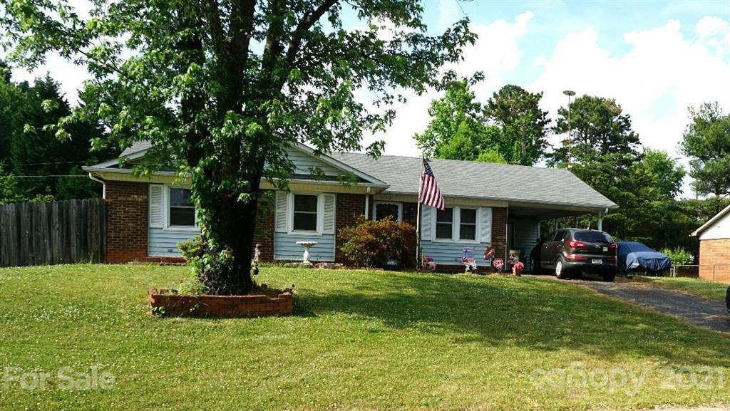 432 Avon Ave., Troutman, NC 28166