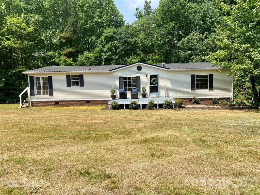 117 Barkland Ln., Mooresville, NC 28117