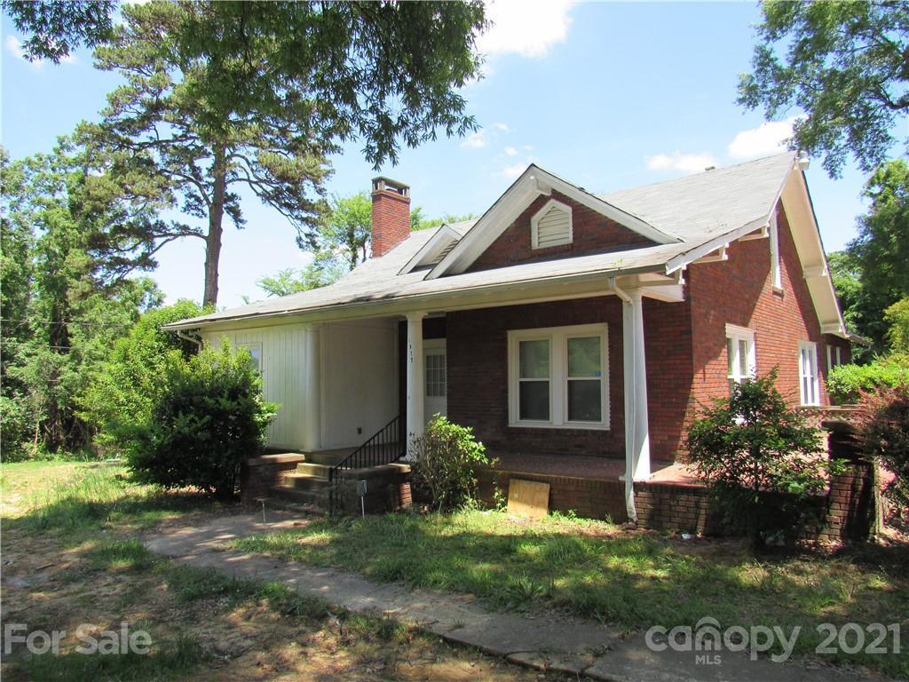 1817 Little Rock Rd., Charlotte, NC 28214