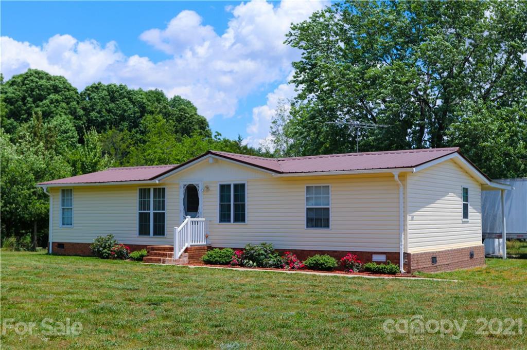 107 Winged Elm Ln., Mooresville, NC 28115