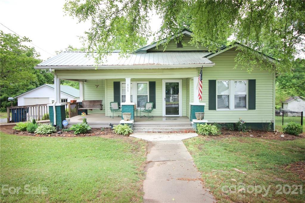 111 Mountain View St., Drexel, NC 28619