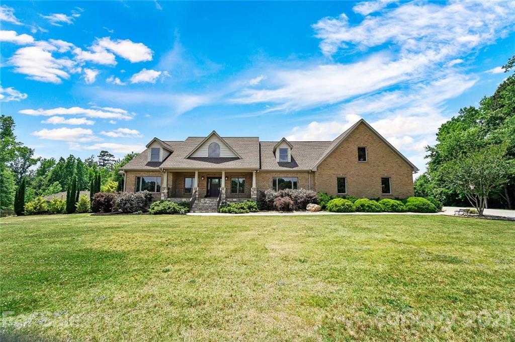 155 Backwoods Ln., China Grove, NC 28023