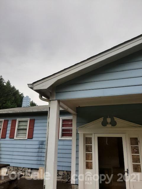 2416 Liberty Church Rd., Hickory, NC 28601