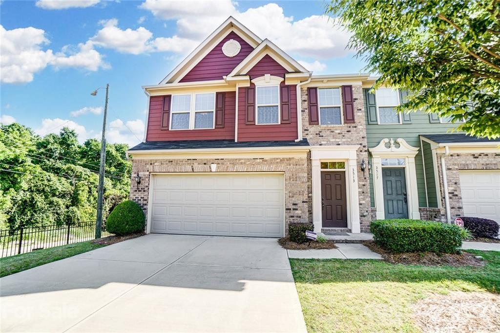 3513 Hornets Nest Way, Charlotte, NC 28208