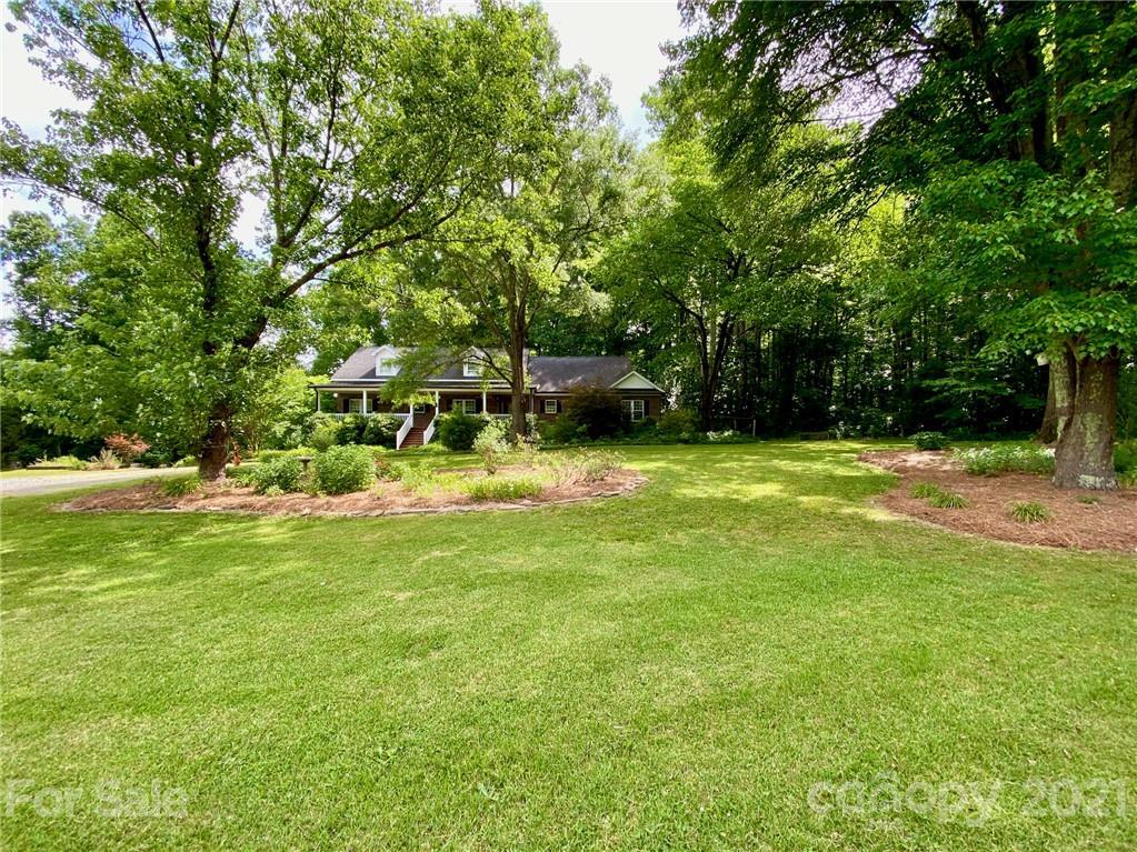 5550 Pinebrook Tr., Kannapolis, NC 28083