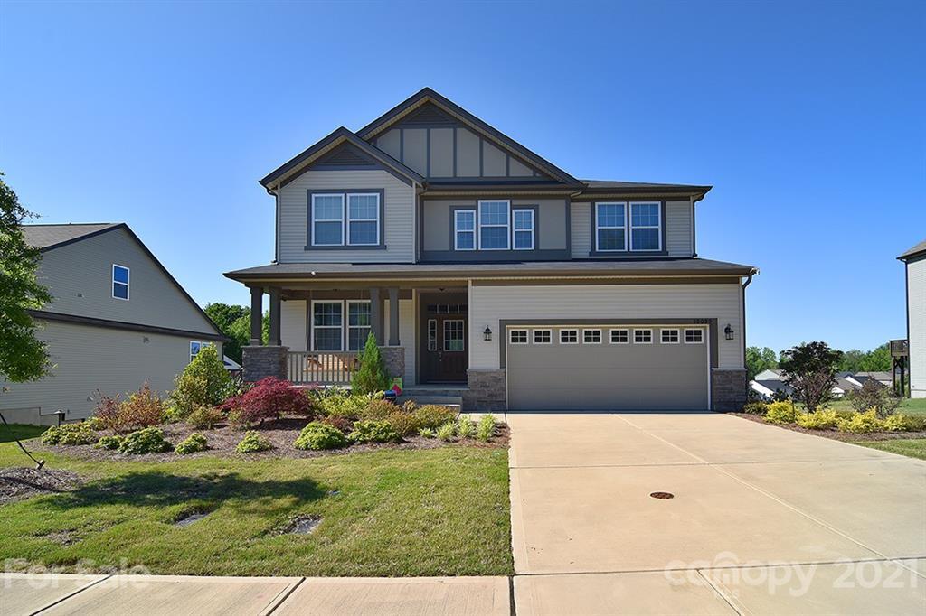 10099 Castlebrooke Dr., Concord, NC 28027