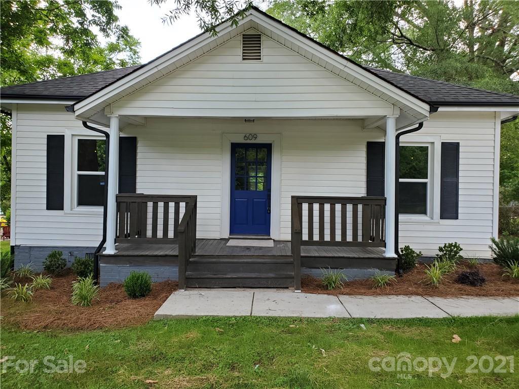 609 Rankin Ave., Mount Holly, NC 28120