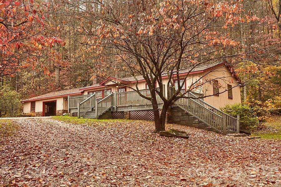 71 Old 10 Rd., Bryson City, NC 28713