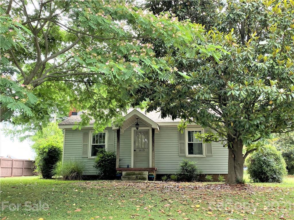 1613 Russell Courtney Rd., Monroe, NC 28110