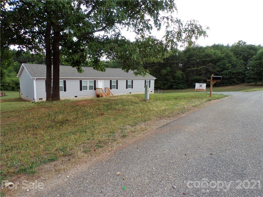153 Stoneway Ln., Rutherfordton, NC 28139