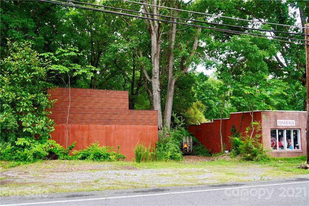 320 & 318 Davis Park Rd., Gastonia, NC 28052