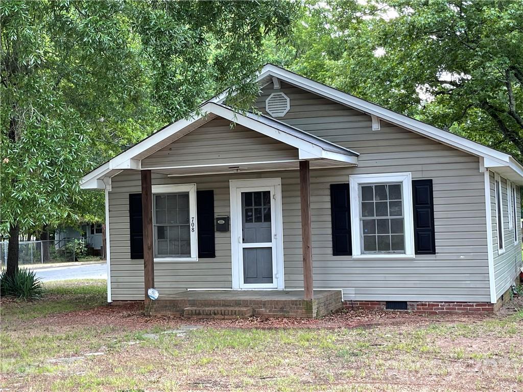 708 Bragg St., Monroe, NC 28112