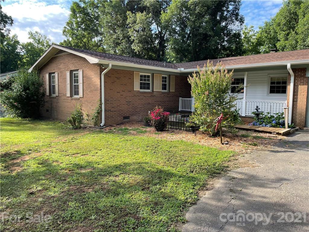 615 Sunnybrook Dr., Monroe, NC 28110