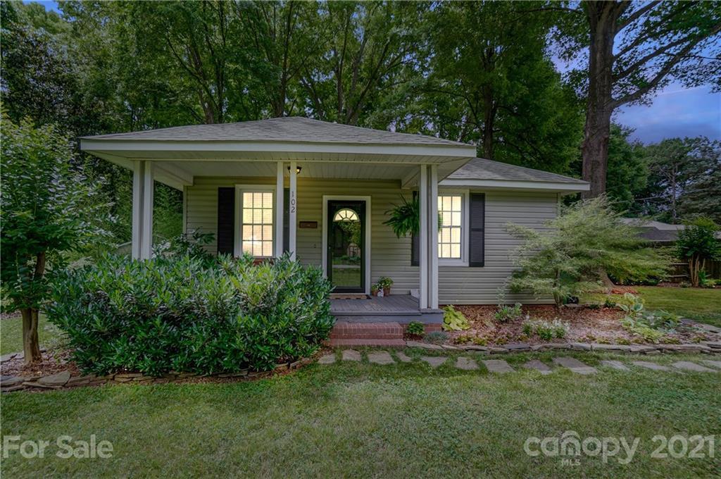 102 Forest Dr., Mount Holly, NC 28120