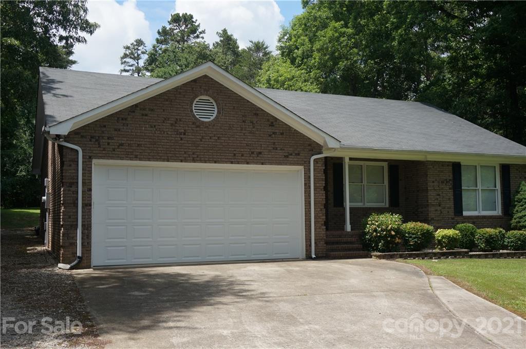 2520 Ward Ave., Concord, NC 28025