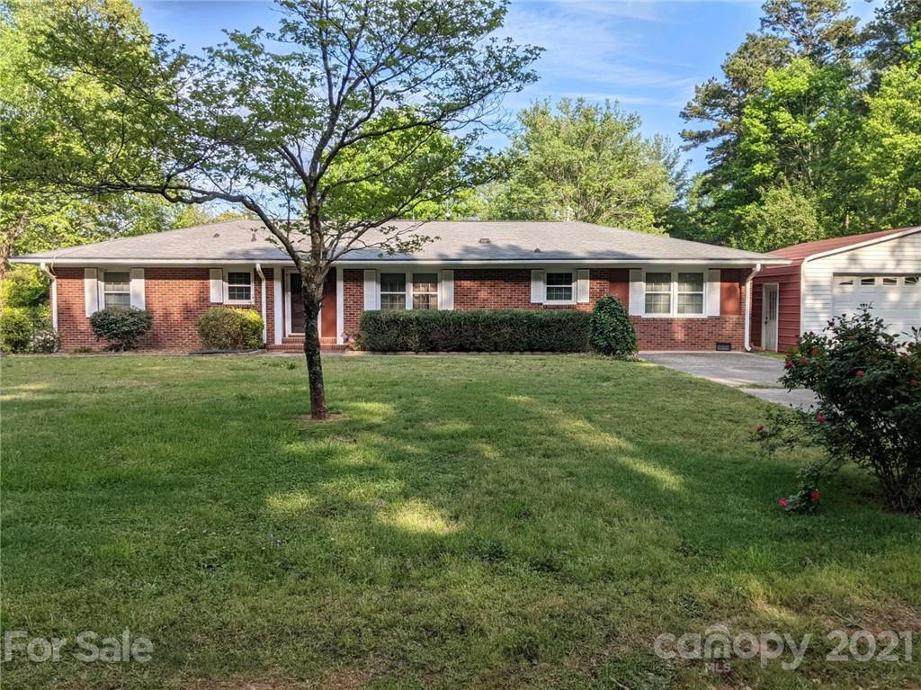 8910 Abby Ln., Kannapolis, NC 28081