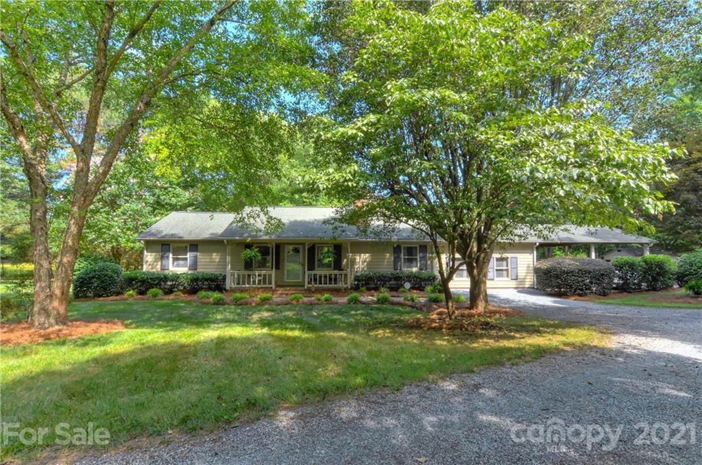 10918 Moores Chapel Rd., Charlotte, NC 28214