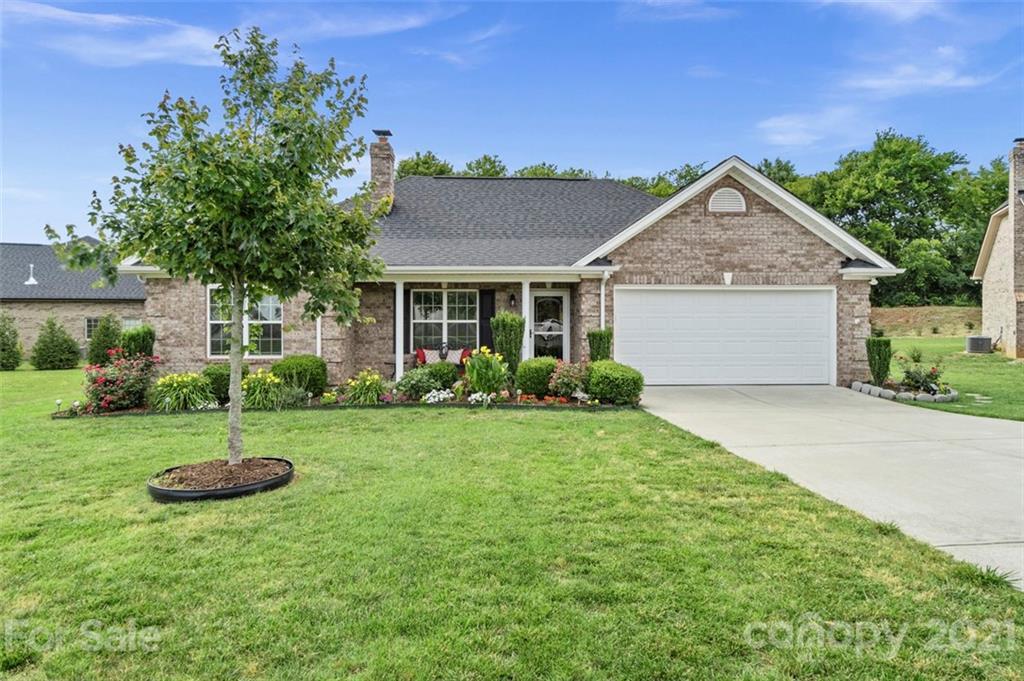 5425 Roberta Meadows Ct., Concord, NC 28027