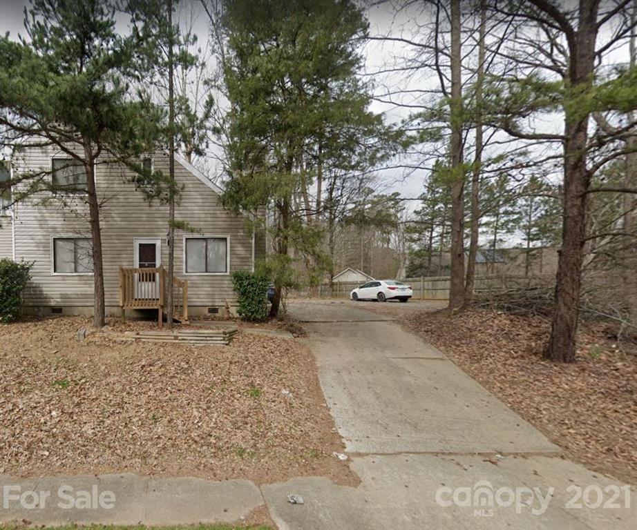 11224 E Wt Harris Blvd., Charlotte, NC 28212
