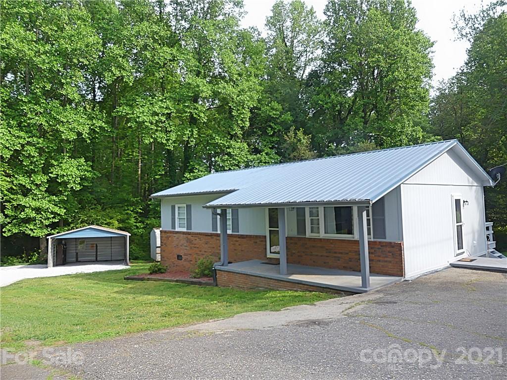 1571 Zion Hill Rd., Marion, NC 28752