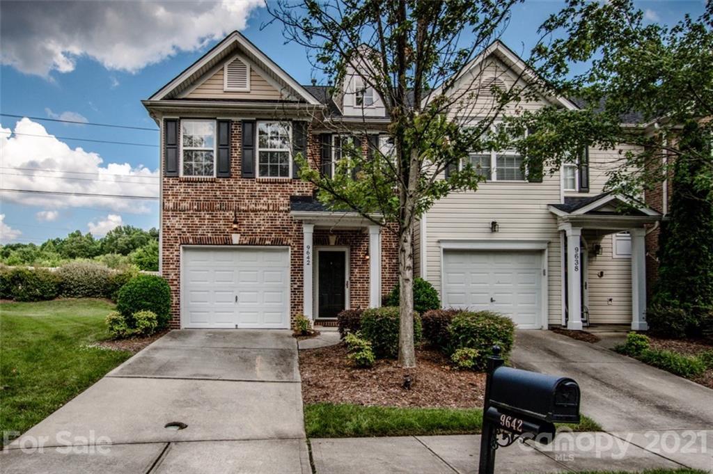 9642 Walkers Glen Dr., Concord, NC 28027