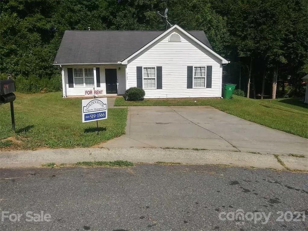 2122 Lauren Elizabeth Ct., Charlotte, NC 28214